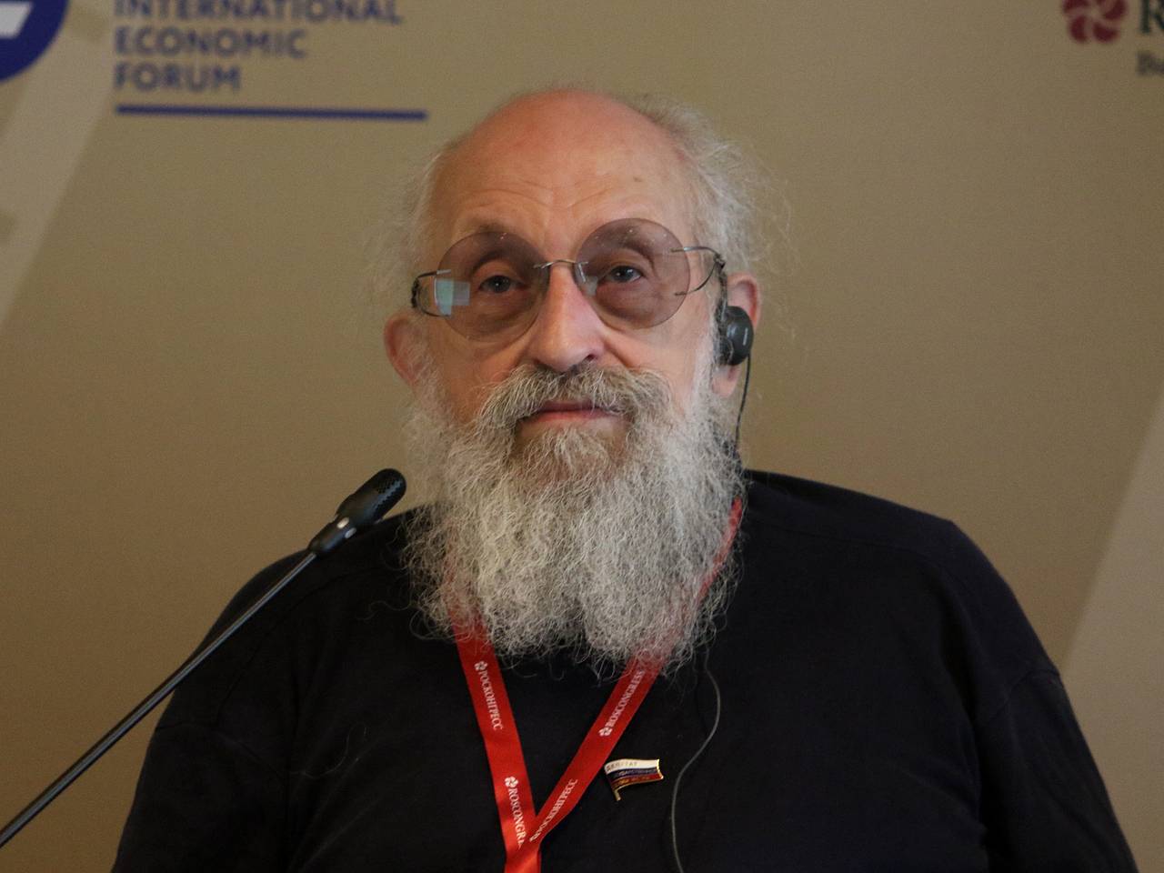 Вассерман допустил подделку фотографии свертка Макрона