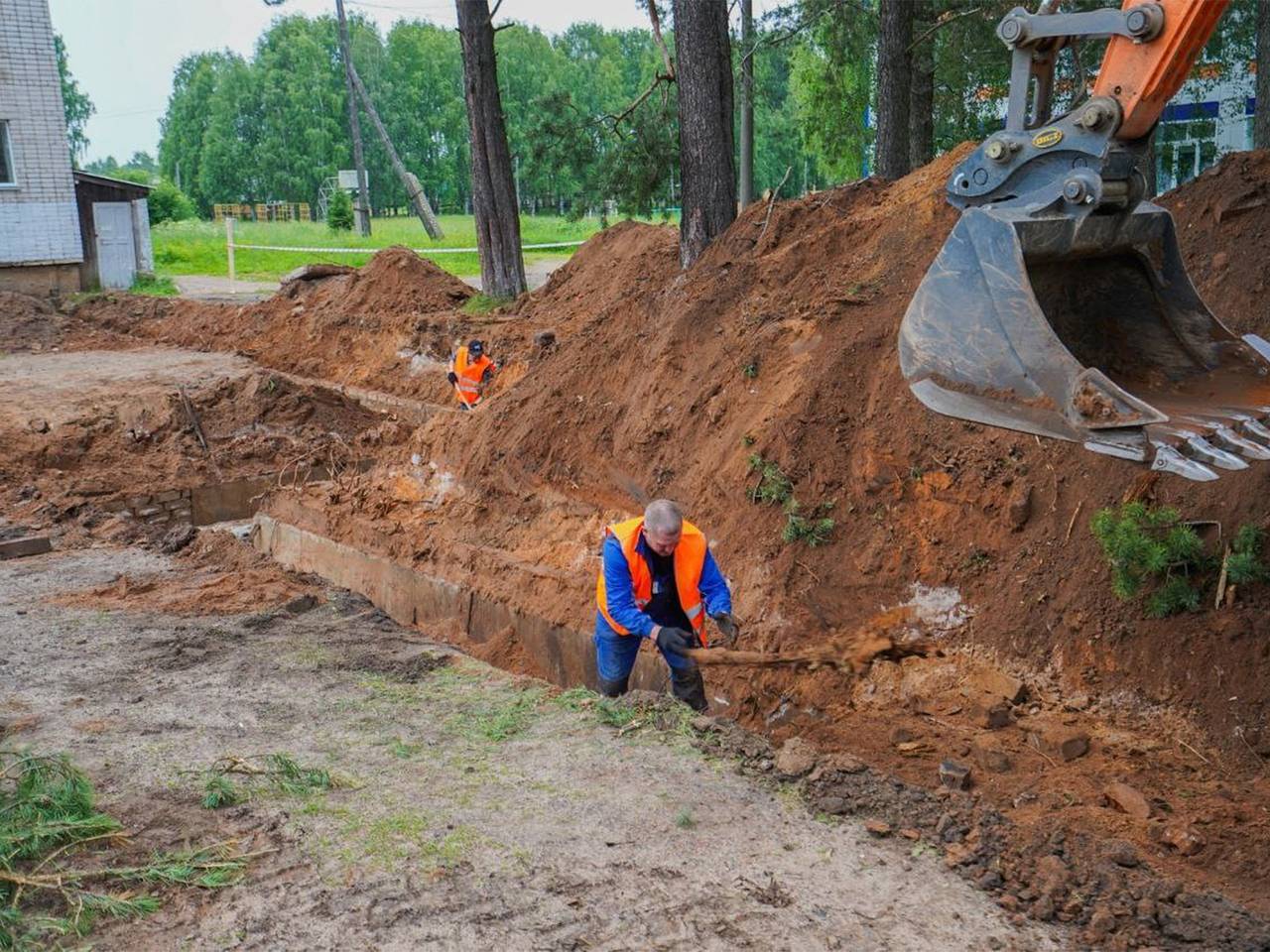 В Карпогорах Архангельской области начался капремонт системы теплоснабжения по нацпроекту
