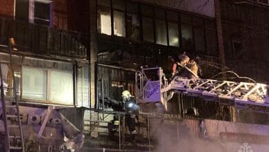 На востоке Москвы загорелся магазин