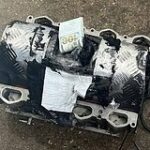 Контрабанда валюты на границе: украинка пыталась вывезти $1 млн в Румынию Украинка попыталась вывезти из страны миллион долларов в тайнике автомобиля