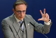 Премьера Бельгии заподозрили в тайной выгоде от активов России