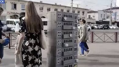 Дом высотой 154 сантиметра появился в центре российского города Дом высотой 154 сантиметра появился в центре российского города