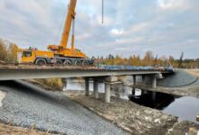 Названы сроки завершения работ по ремонтру дороги на мосту через Солзу Названы сроки завершения работ по ремонтру дороги на мосту через Солзу