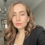 Сотни людей эвакуировали из выставочного центра у «Крокус Сити Холла» Сотни людей эвакуировали из выставочного центра у «Крокус Сити Холла»