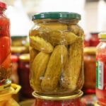 Врач назвала признаки ведущей к кишечному отравлению пищи Врач назвала признаки ведущей к кишечному отравлению пищи