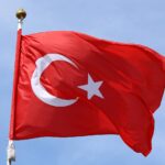 Четыре здания обрушились в Турции из-за землетрясения