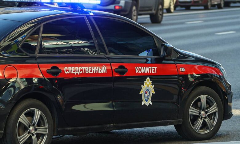 В российском городе при выгрузке мусора из кузова выпал труп