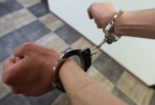 ДТП в Новосибирске: пьяный водитель на каршеринге сбил 6 человек на остановке – подробности В российском городе задержали сбившего людей на остановке водителя