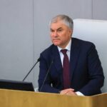 Володин назвал геноцидом затронувшее почти тысячу россиян решение властей Латвии