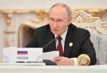 Путин подписал закон об усилении ответственности иностранных агентов
