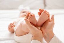 В Красноярском крае семьям коренных народов переданы комплекты для новорожденных