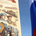 Новый мурал в Новосибирске: подвиг железнодорожников ВОВ Патриотический мурал в честь подвига железнодорожников открыли в Новосибирске
