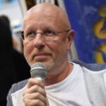 Гоблин: Как знакомиться с женщинами — советы Дмитрия Пучкова Дмитрий Пучков Гоблин дает советы по знакомству с женщинами