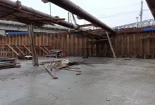 Инцидент на стройке моста в Новосибирске: падение рабочих