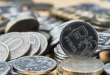 ВТБ: россияне сохранили тренд на накопления в июле