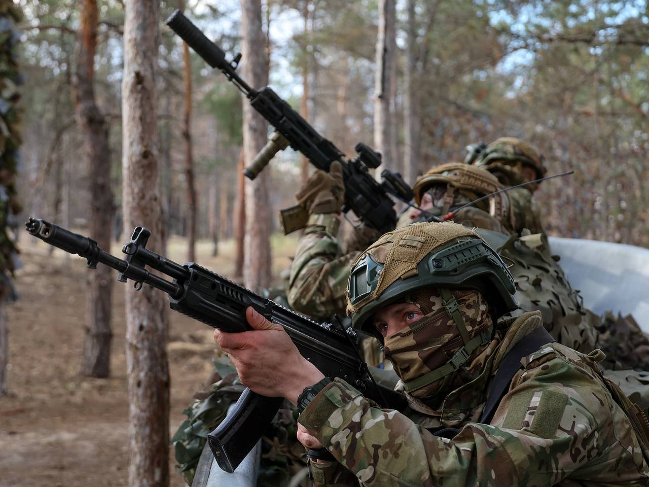 Российские военные взяли под контроль еще одно поселение в ДНР