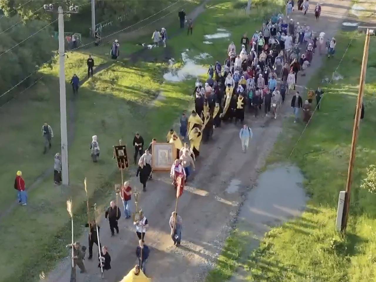 Иностранцы приехали в Россию за православными ценностями Иностранцы приехали в Россию за православными ценностями