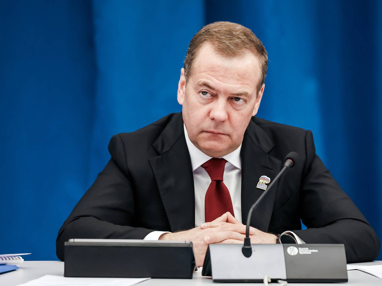 Медведев назвал большую проблему для урегулирования конфликта с Украиной Медведев назвал большую проблему для урегулирования конфликта с Украиной