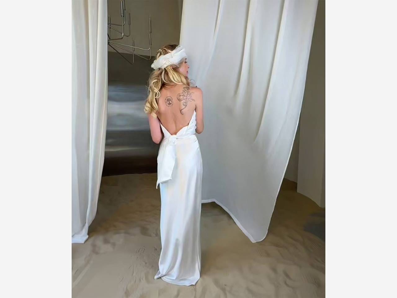 Тату-мастер рассказал о новой татуировке Поклонской с языческим символом Тату-мастер рассказал о новой татуировке Поклонской с языческим символом