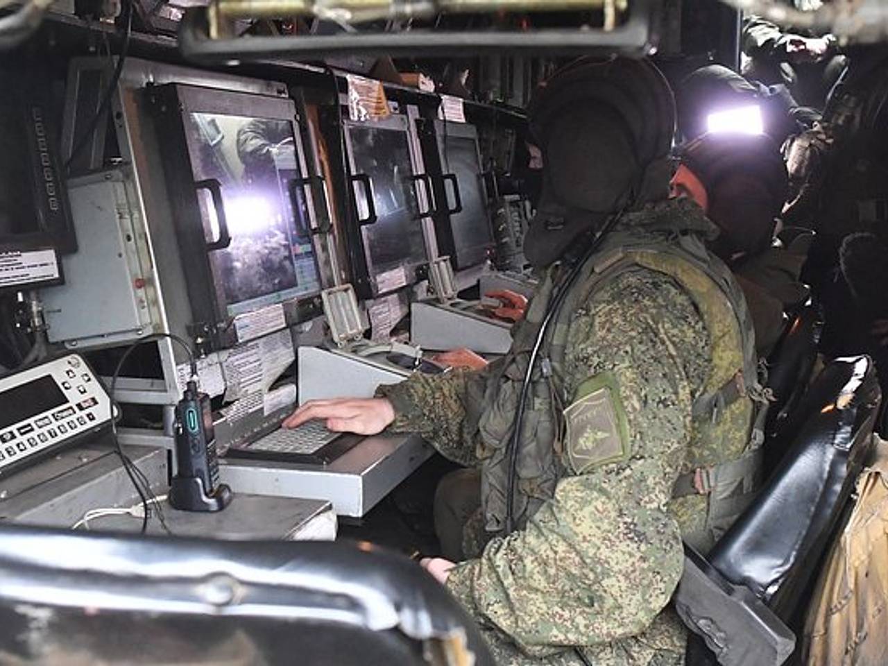 Для массированной атаки на Россию ВСУ использовали дроны с осколочно-фугасными бомбами