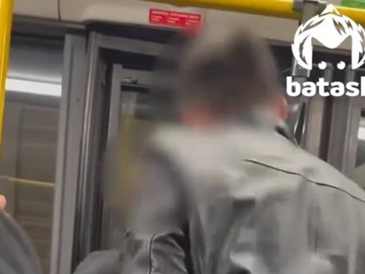 Пьяный россиянин задал один вопрос в автобусе и поплатился