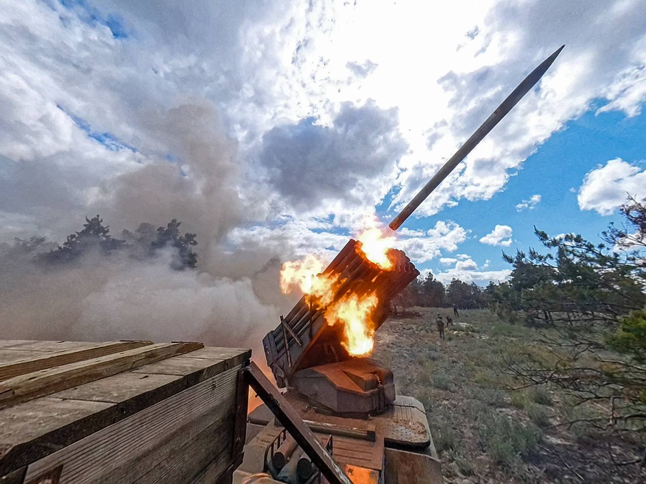 Российские войска атаковали позиции иностранных наемников ВСУ Российские войска атаковали позиции иностранных наемников ВСУ