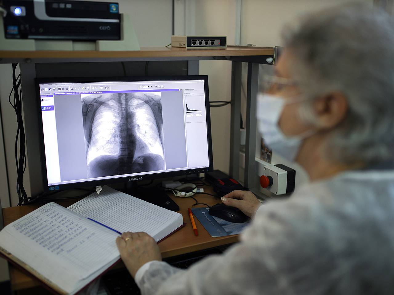 Мурманская область расширила меры поддержки семей с детьми