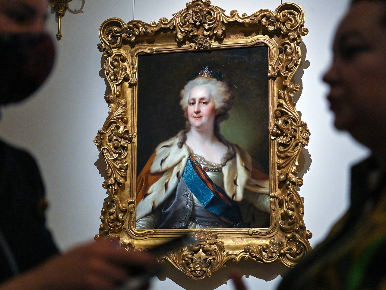 Музеи-заповедники «Петергоф» и «Царское Село» представят выставку о Екатерине II в Китае Музеи-заповедники «Петергоф» и «Царское Село» представят выставку о Екатерине II в Китае