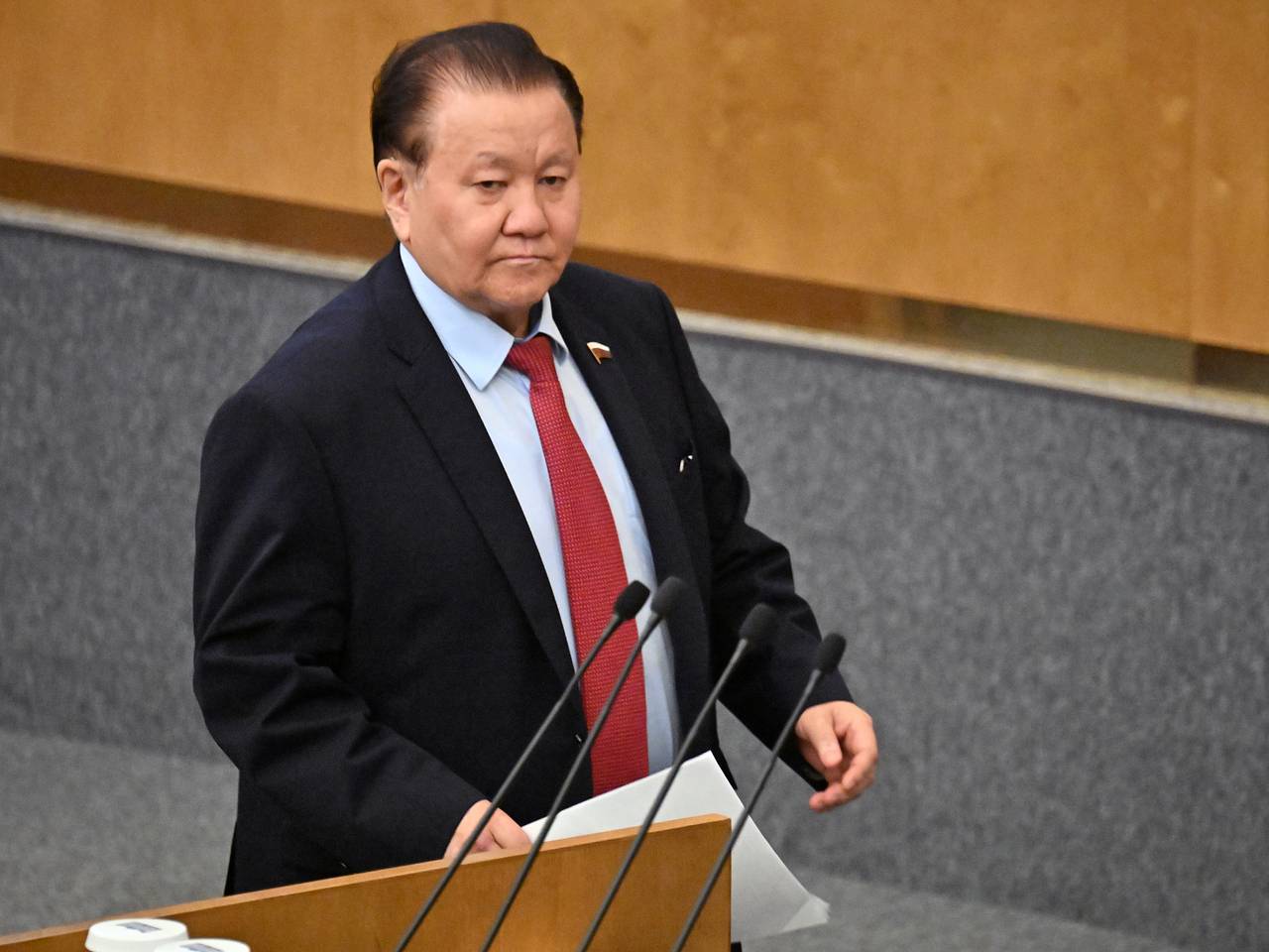 Депутат Госдумы получил угрозы после критики выдавшего мигрантам квартиры мэра