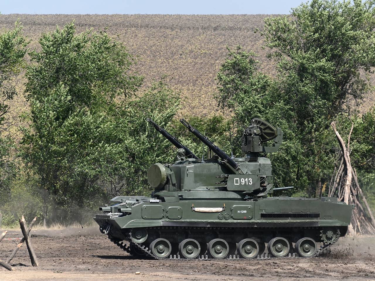 Российские военные доложили о сбитых бомбах JDAM и беспилотниках ВСУ Российские военные доложили о сбитых бомбах JDAM и беспилотниках ВСУ