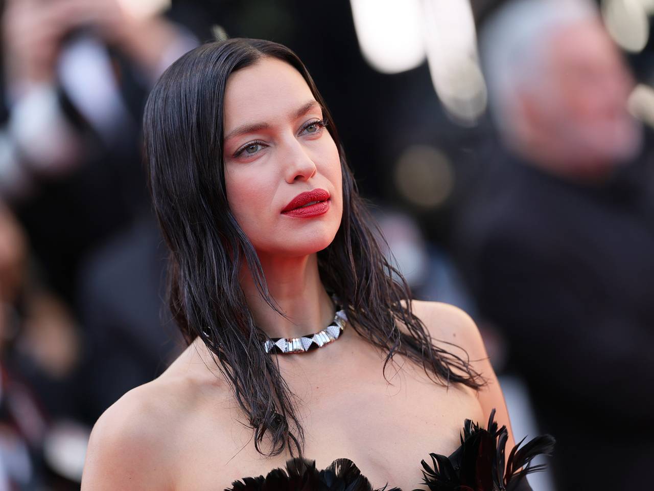 Ирину Шейк захотели сделать почетным гражданином Еманжелинска