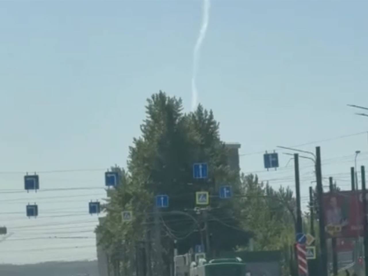 Жители Челябинска сообщили о падении самолета