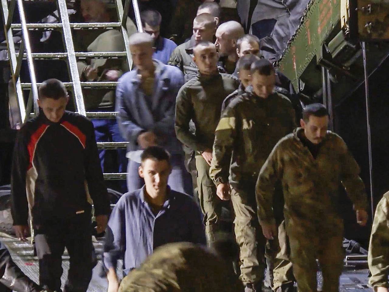 В России прокомментировали обмен пленными с Украиной в формате 1000 на 1000 В России прокомментировали обмен пленными с Украиной в формате 1000 на 1000