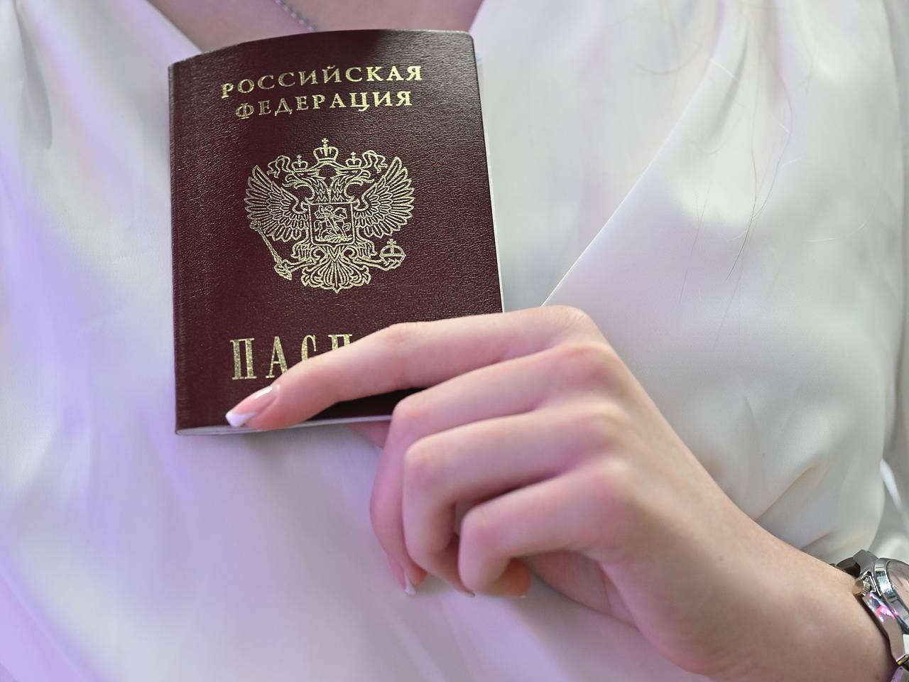 Путин упростил получение российского гражданства для жителей Абхазии и Южной Осетии