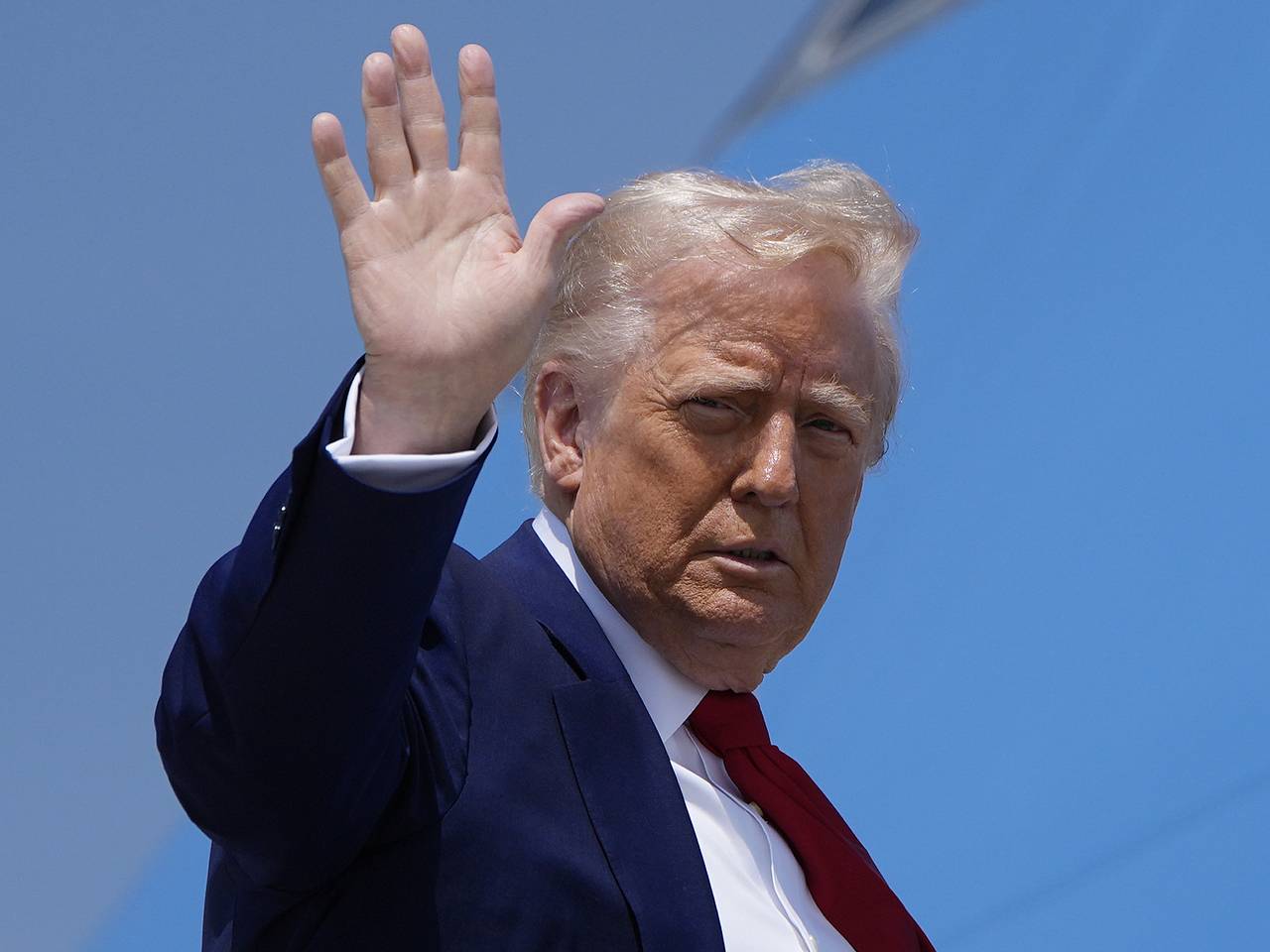 Трамп дал России 50 дней на заключение сделки по Украине Трамп дал России 50 дней на заключение сделки по Украине