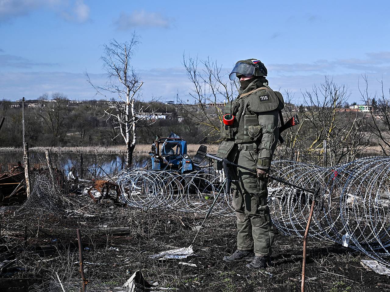 В России назвали возможную длину буферной зоны вдоль границы страны с Украиной В России назвали возможную длину буферной зоны вдоль границы страны с Украиной