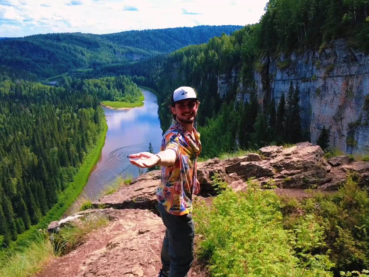 Популярный турецкий блогер покорил Урал и удивился одному факту