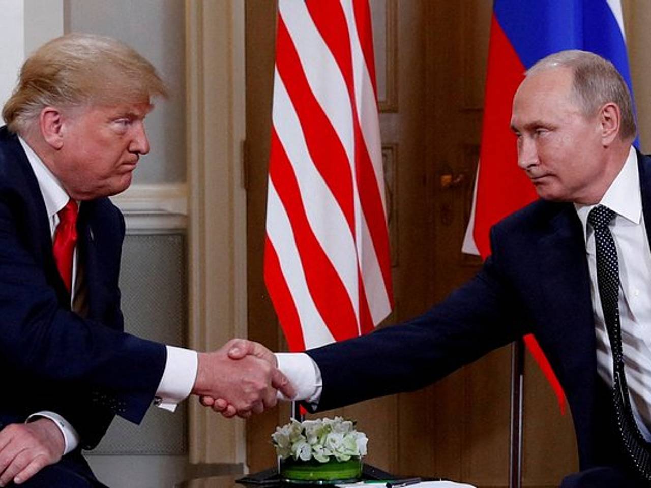 Слуцкий оценил достигнутые договоренности Трампа и Путина без ультиматума «неонаполеонов»