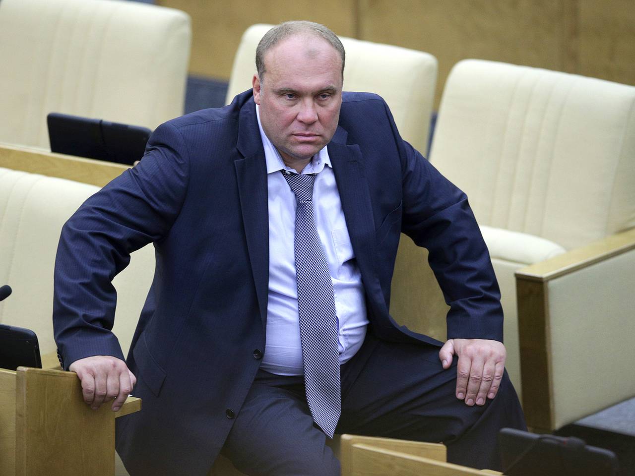 В Госдуме отреагировали на сообщение о перекрытии мигрантами дороги военному транспорту