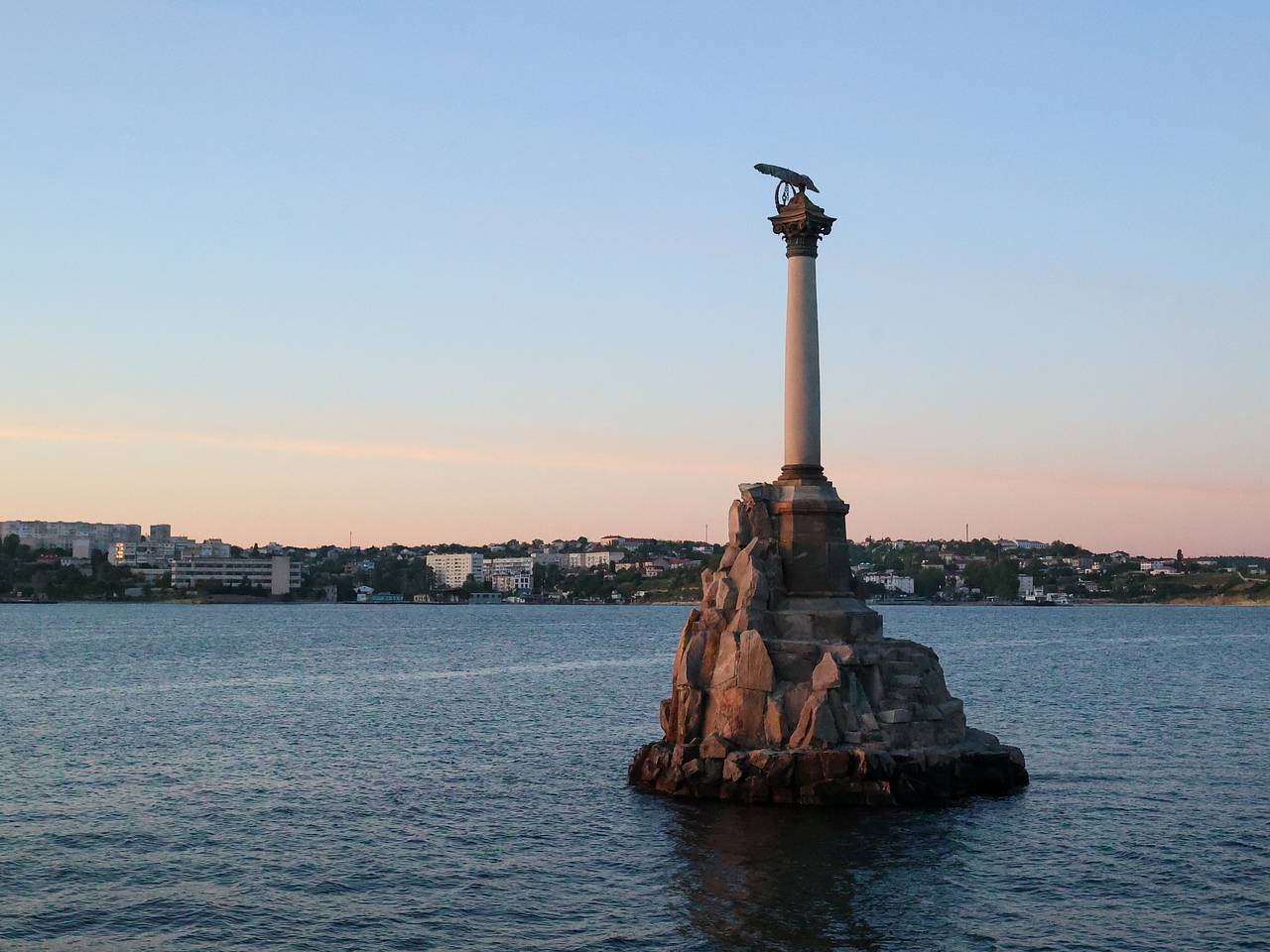 Появились кадры из атакованного ВСУ Севастополя