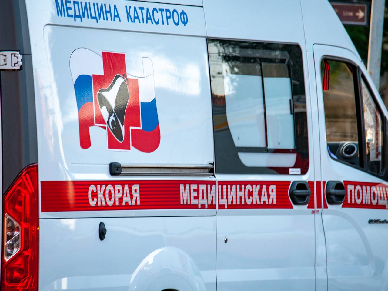 Мужчина подорвался на украинской мине во время покоса травы в российском регионе