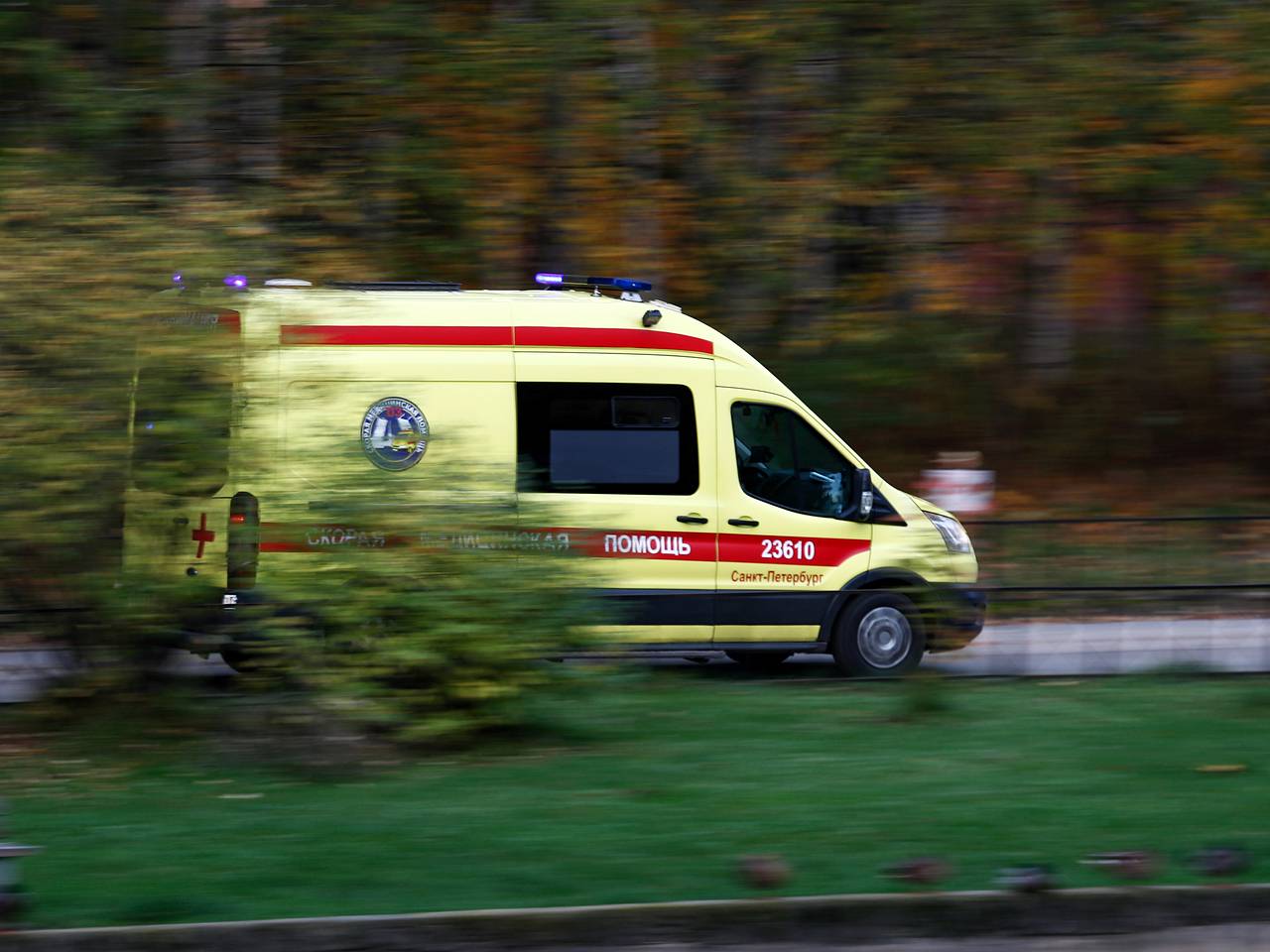 В российском жилом доме прогремел мощный взрыв В российском жилом доме прогремел мощный взрыв