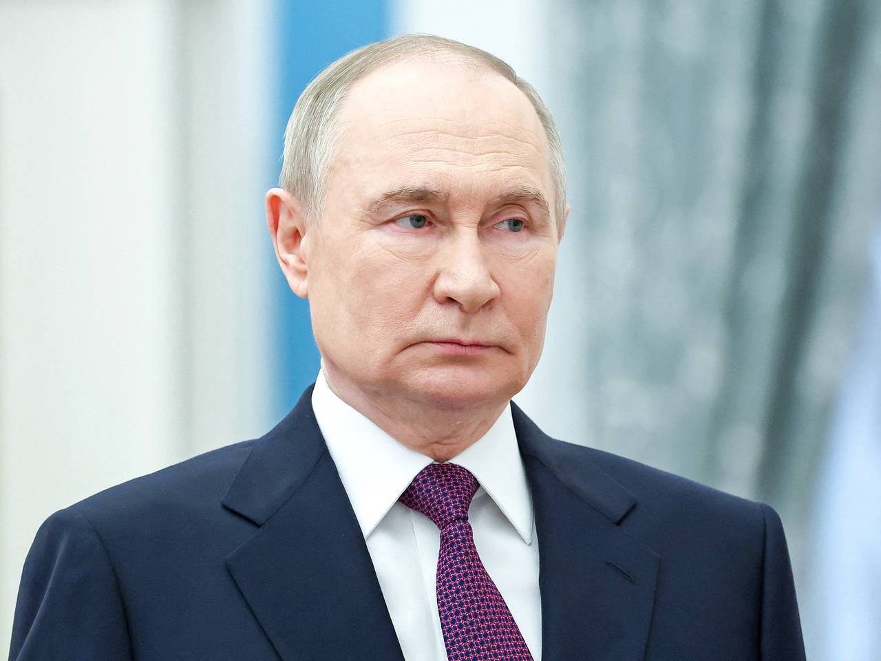 Путин пообещал курскому чиновнику ответы на атаки ВСУ