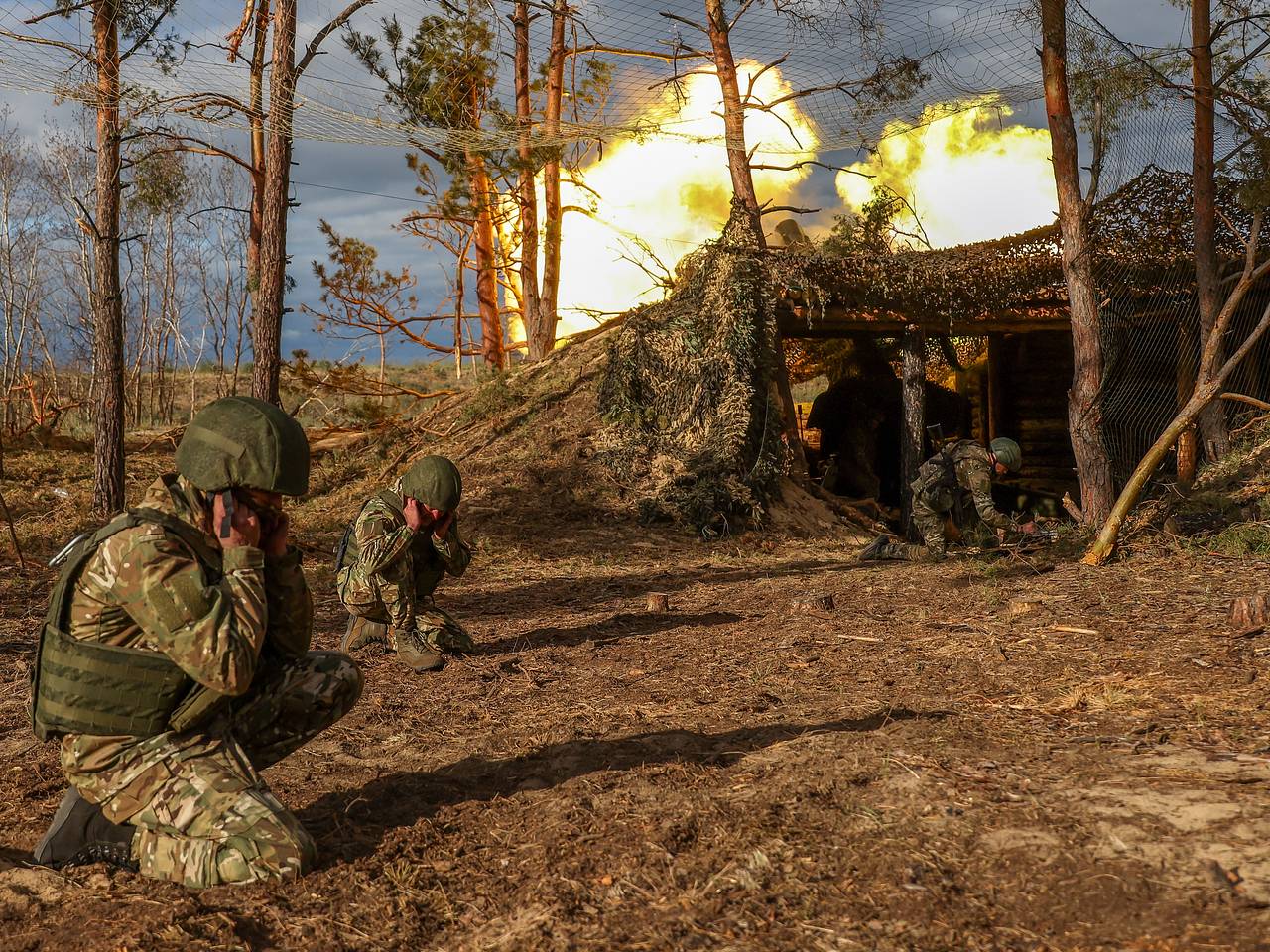 В Кремле сообщили о продолжении работы по урегулированию конфликта на Украине