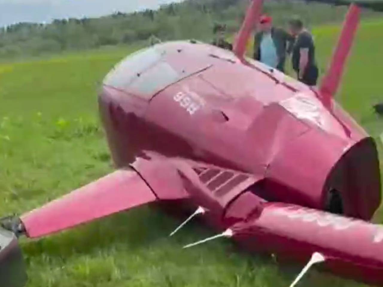 Появилось видео с места жесткой посадки вертолета под Москвой