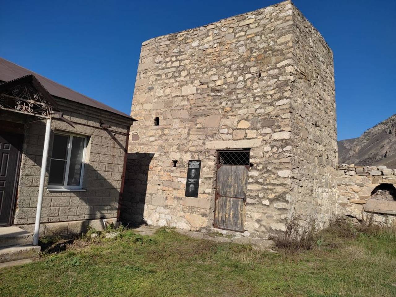 Средневековое селение со склепами возродят в российском регионе