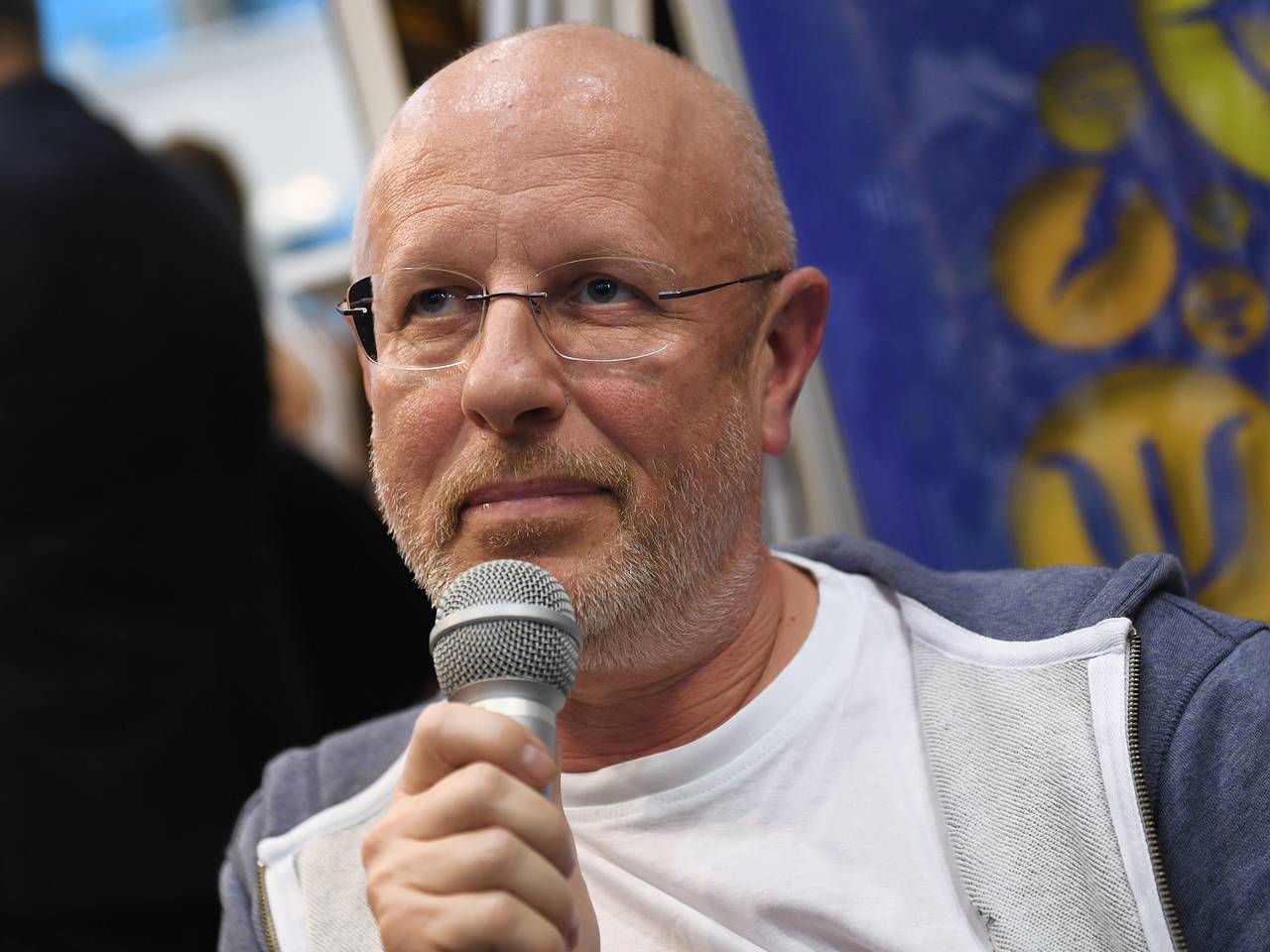 Советы Гоблина: как знакомиться с девушками легко и весело Дмитрий Пучков Гоблин дает советы по знакомству с женщинами