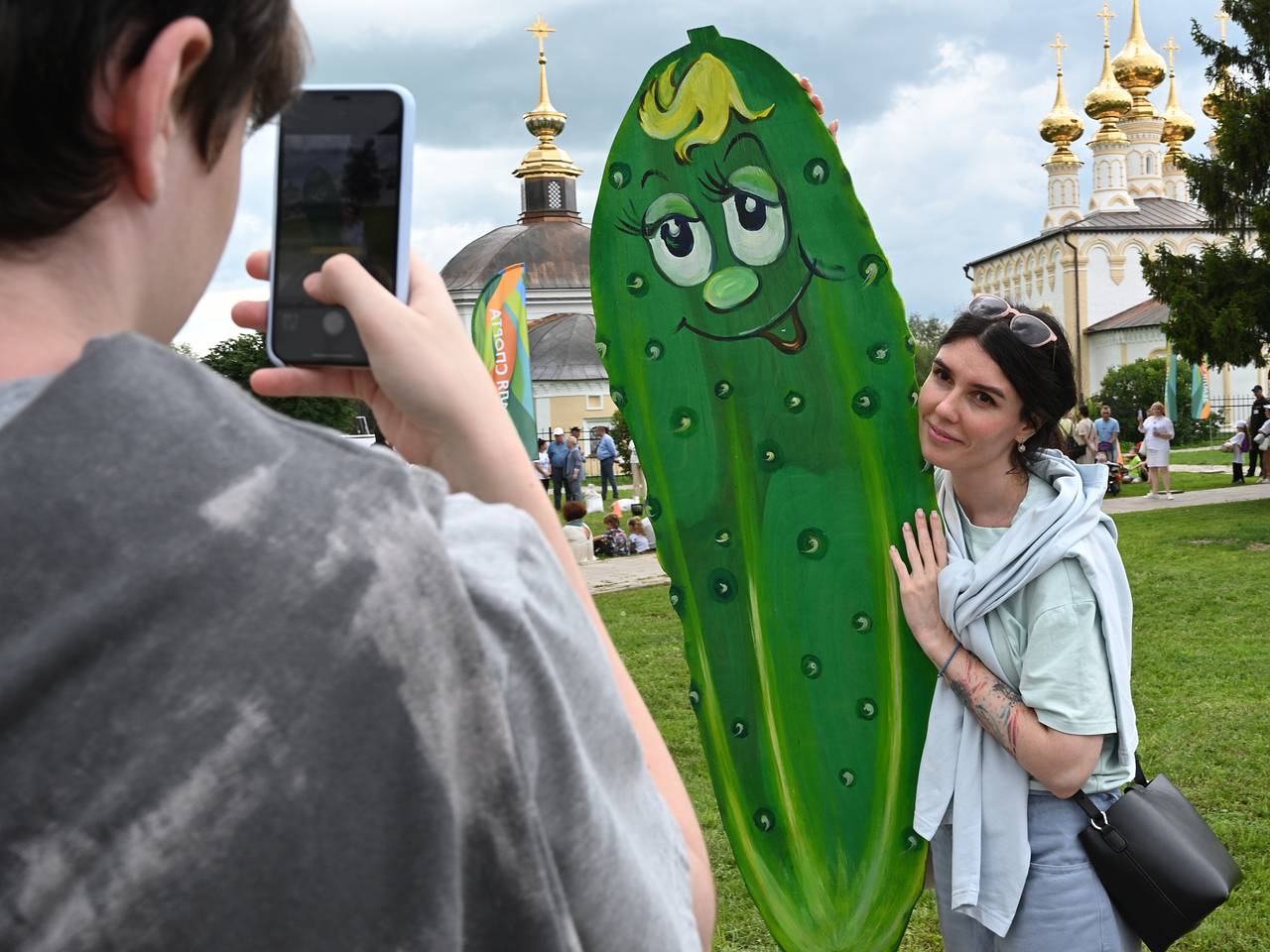 Раскрыты подробности проведения в Суздале ежегодного «Праздника Огурца» Раскрыты подробности проведения в Суздале ежегодного «Праздника Огурца»