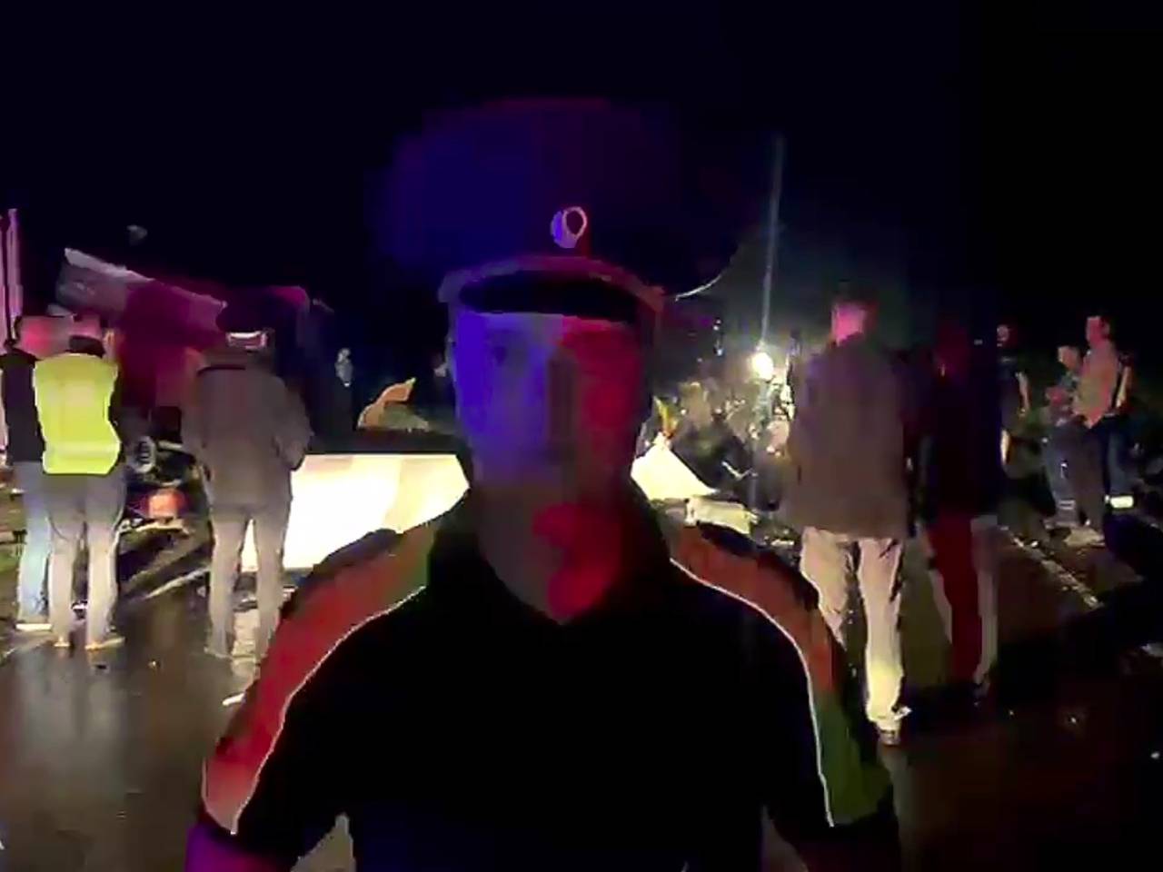 Пять человек стали жертвами столкновения BMW и грузовика на российской трассе