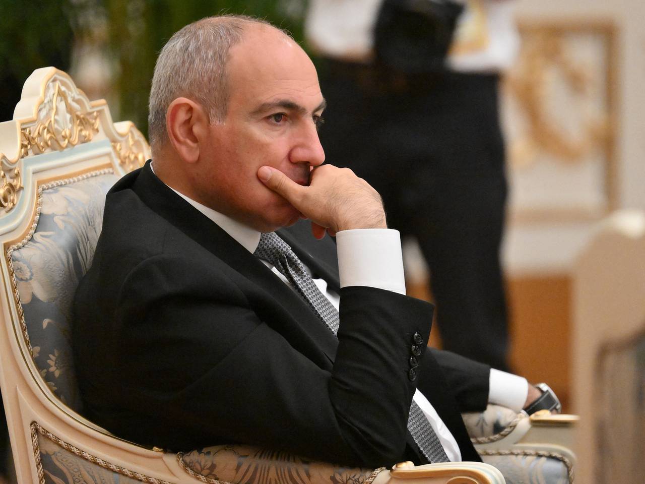 Пашинян поделился впечатлениями от встречи с Алиевым